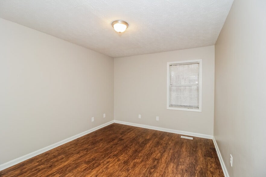 Building Photo - 796 Joseph Club Dr