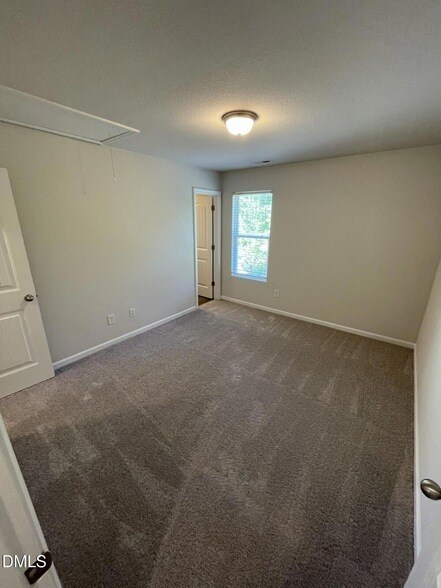 Building Photo - 2062 Wiggins Village Dr