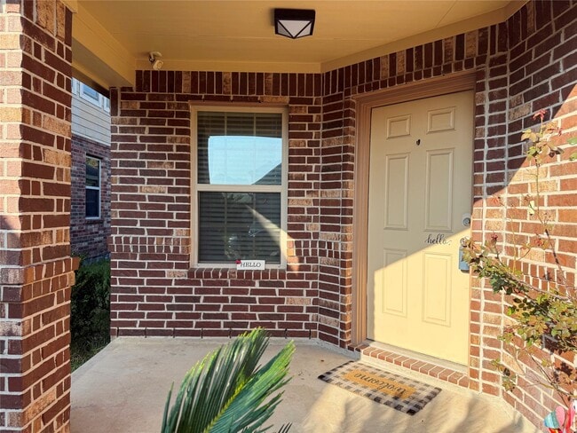 Building Photo - 1626 Thornhollow Dr