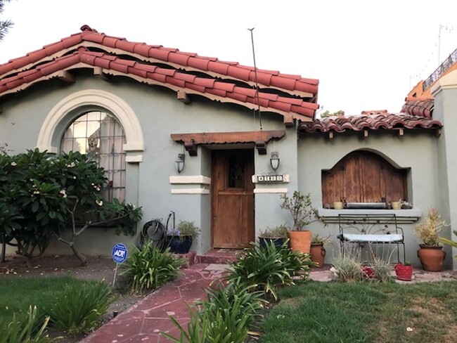 Primary Photo - Charming Leimert Park Home