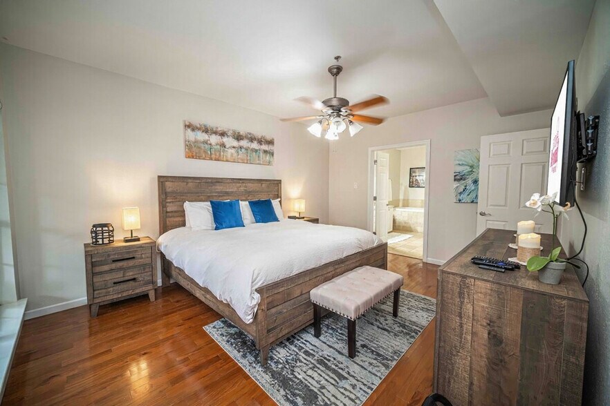 Building Photo - 3308 Parliament Cove