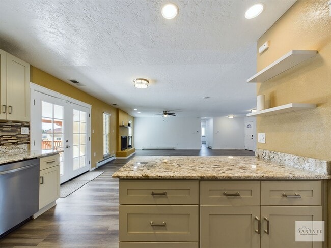 Building Photo - Beautifully Remodeled single Level Home Available Now