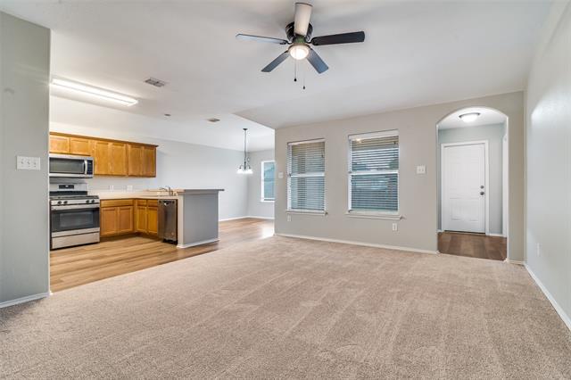 Building Photo - 3690 Chestnut Trail