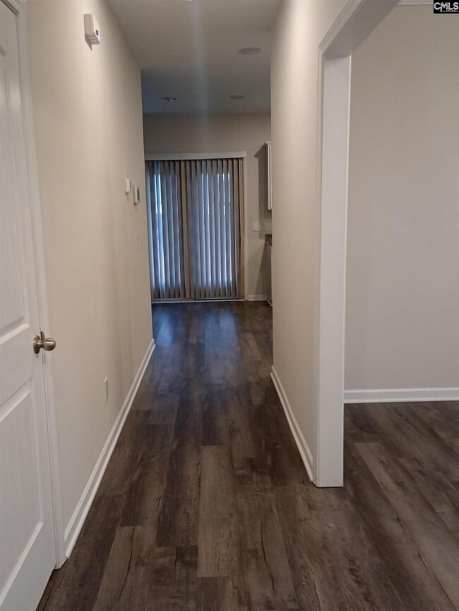 Building Photo - 21 Orchard Dr