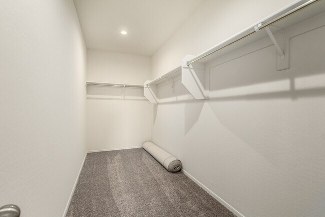 Building Photo - 24415 W Verlea Dr