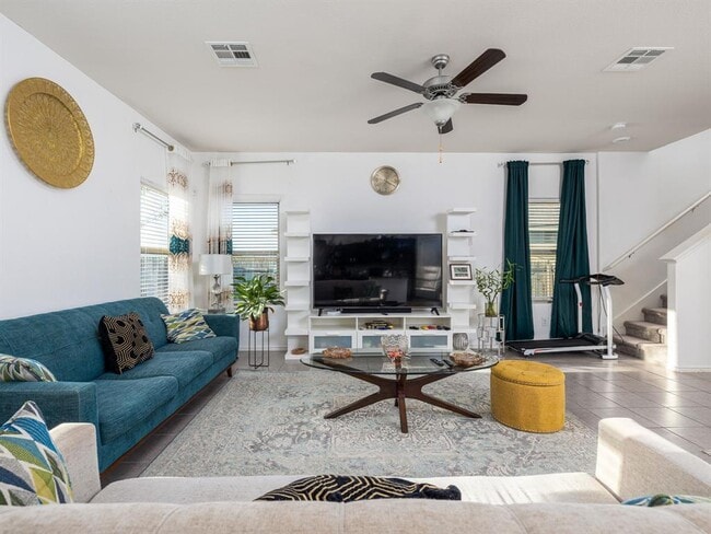 Building Photo - 464 Druse Ln