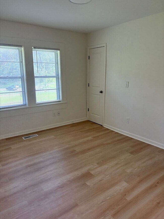 Building Photo - 621 Odum Rd