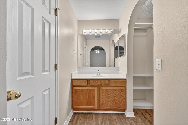 Building Photo - 3584 Alec Dr