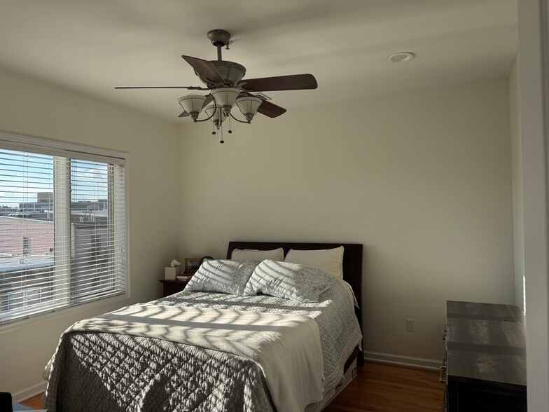 Building Photo - 203 Hackensack Plank Rd