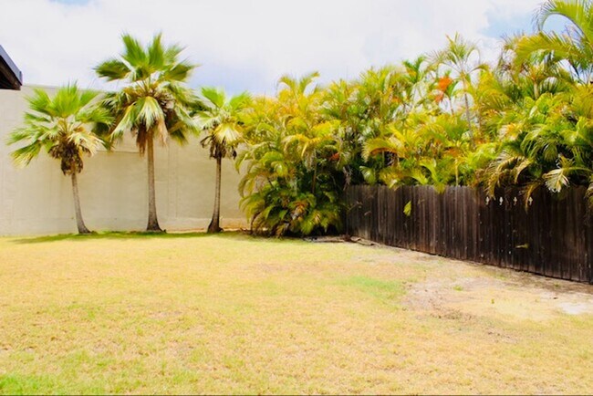 Building Photo - Gorgeous Executive Kailua Home For Rent!