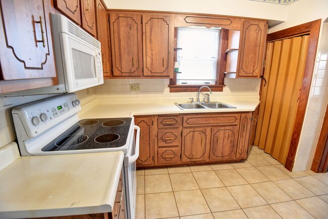 Building Photo - Single-Family Home for Rent in Greensburg, PA