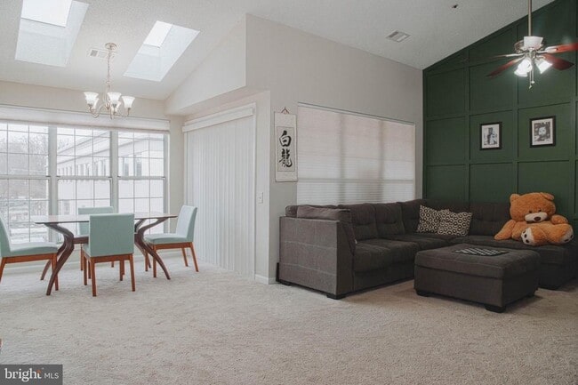 Building Photo - 2830 Emma Lee St