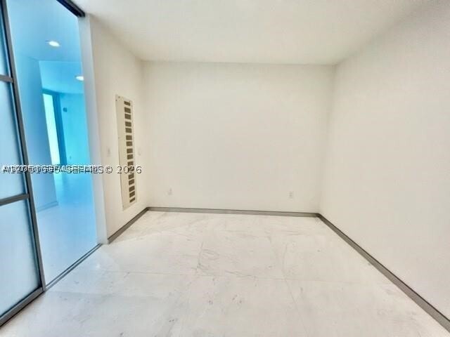 Building Photo - 16901 Collins Ave