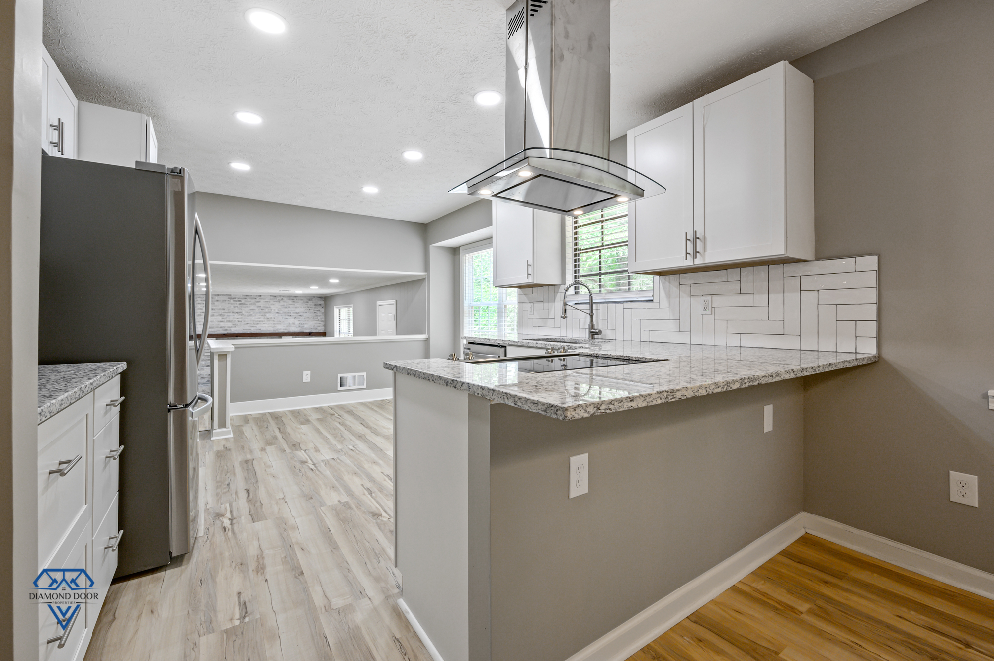 Building Photo - 4400 Chartley Ln