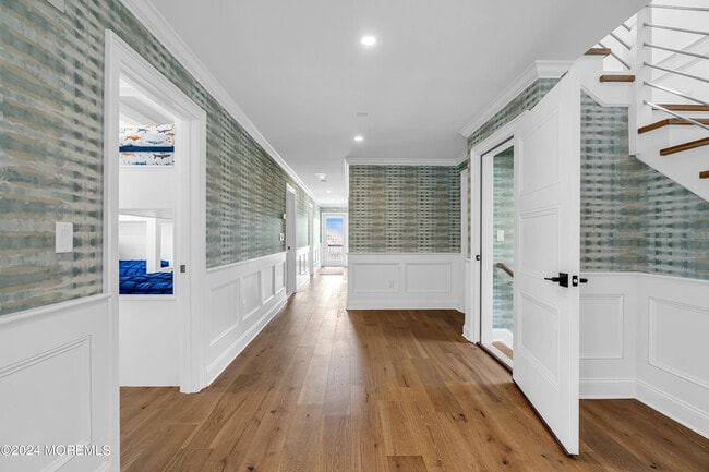 Building Photo - 3574 Ocean Terrace