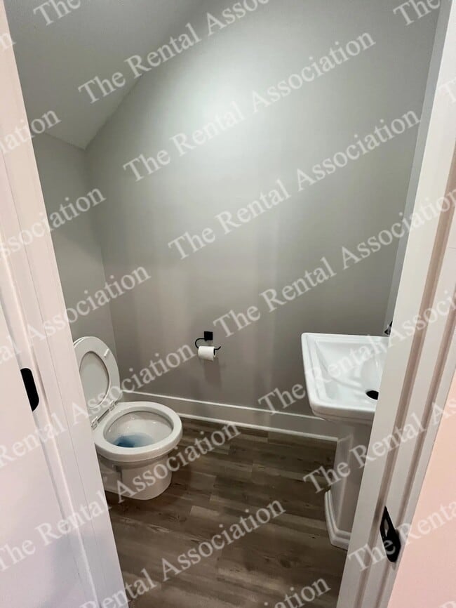 Building Photo - 2555 Arkansas Rd