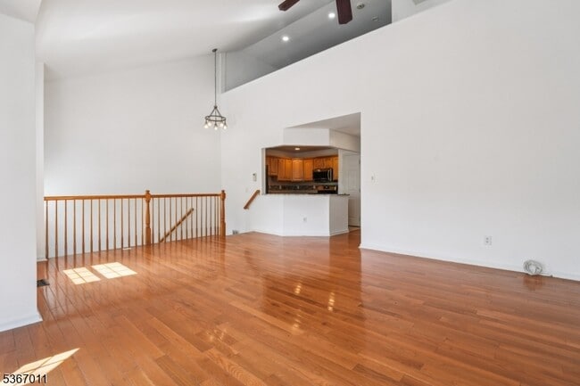 Building Photo - 315 Winthrop Dr