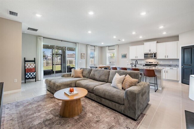 Building Photo - 9817 Rowing Dl Bnd