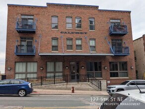 Building Photo - 127 5th St NE