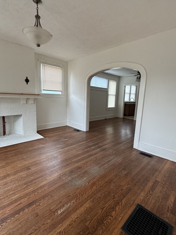 Building Photo - 3108 Linden Ave