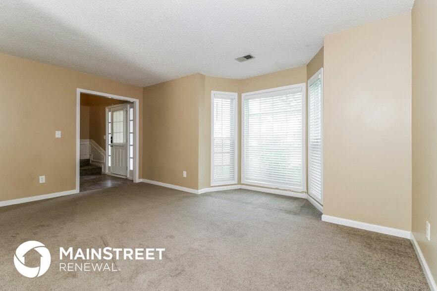Building Photo - 835 Eagle Creek Dr NW