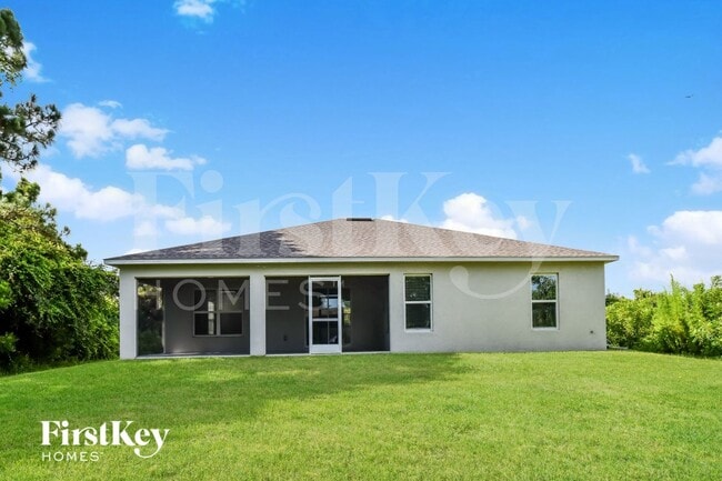 Building Photo - 8663 Lancelot Ave