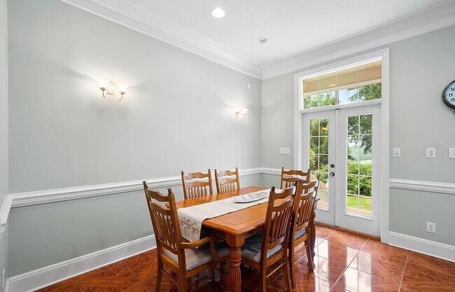 Building Photo - Avialable now!! 2 Bedroom, 2 Bath Cottage ...
