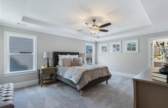 Building Photo - 973 Rittenhouse Way SE