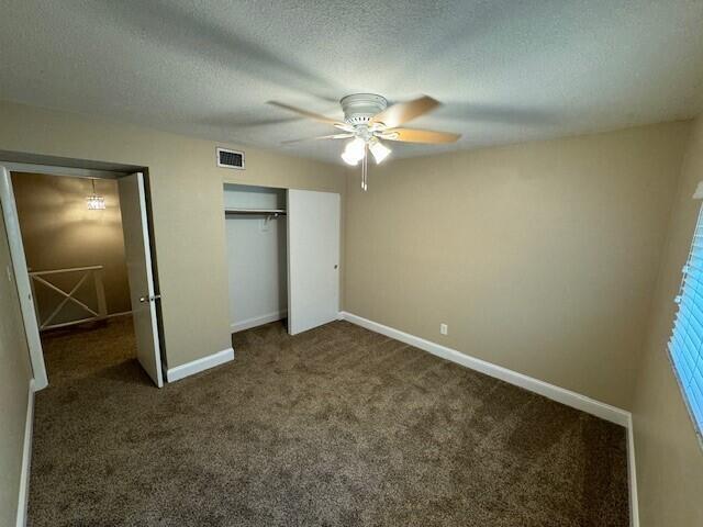 Building Photo - 516 S Plumosa St