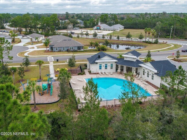 Building Photo - 254 Seville Pkwy