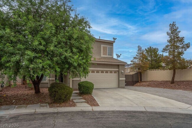 Building Photo - 3190 E Eldorado Ln