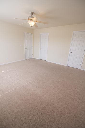 Building Photo - 1930 CENTER St