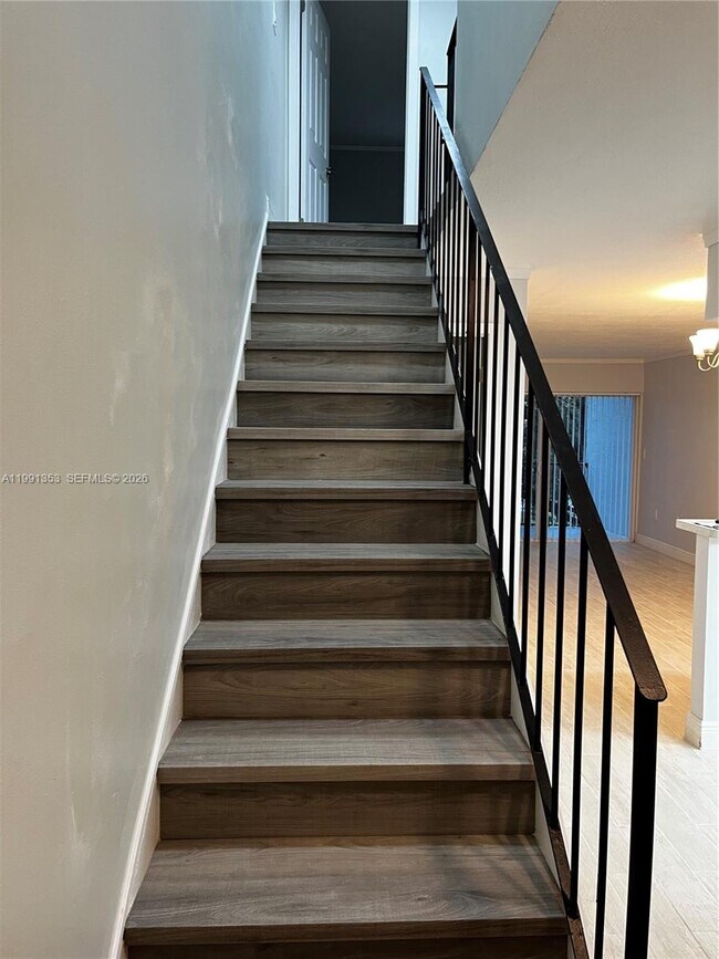 Building Photo - 210 NW 87th Ave