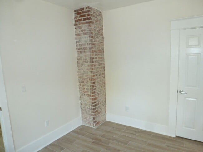 Building Photo - Historic Building in West Reno for Sale or Rent