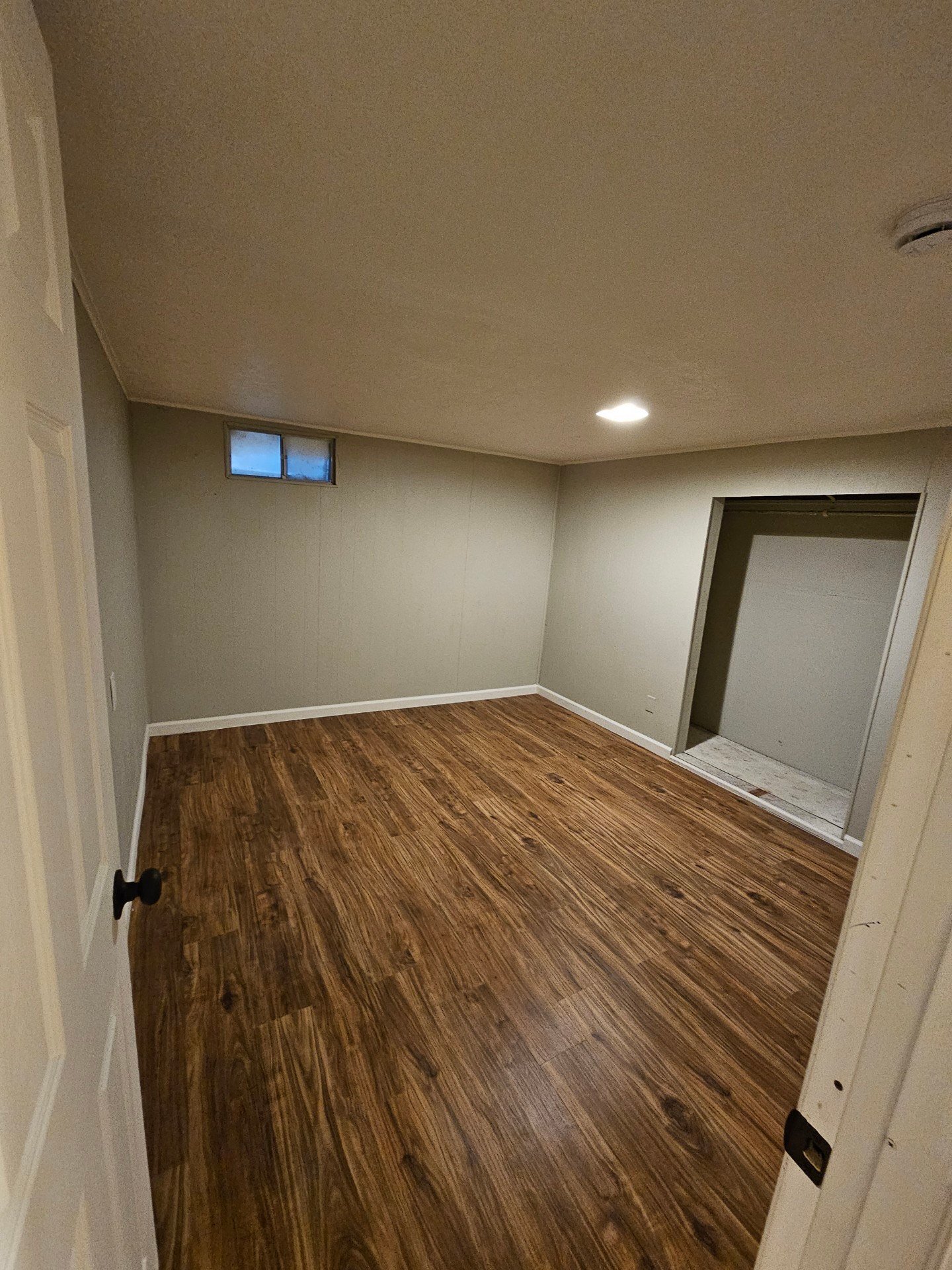 Building Photo - 724 Troy Ave