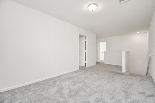 Building Photo - 7814 Hightree Dr