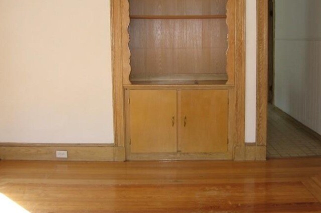 Building Photo - 30 Leonard St