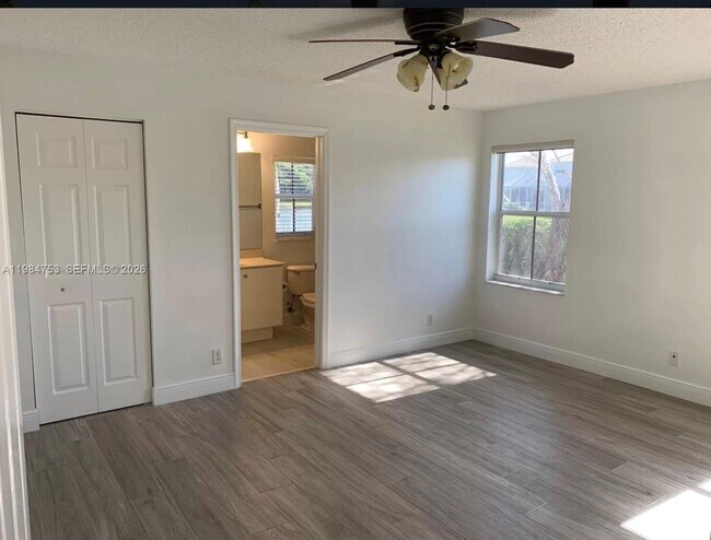 Building Photo - 1918 Andromeda Ln