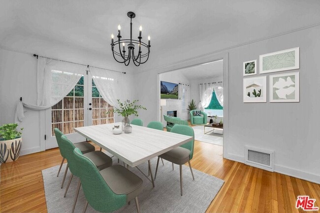 Building Photo - 223 N Almont Dr