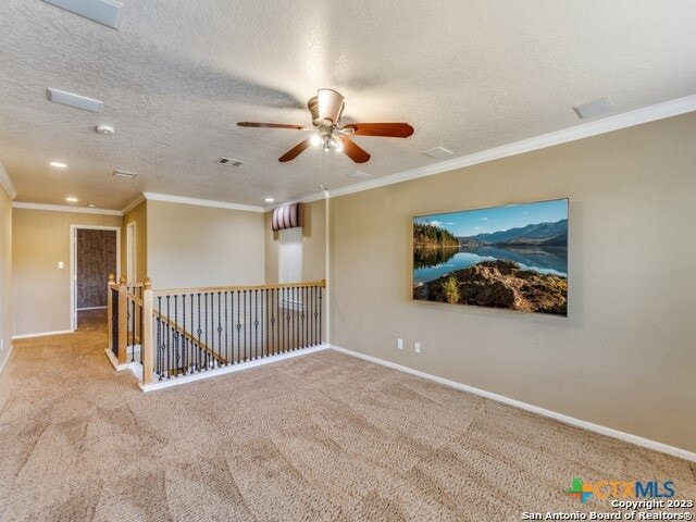 Building Photo - 109 Clear Water