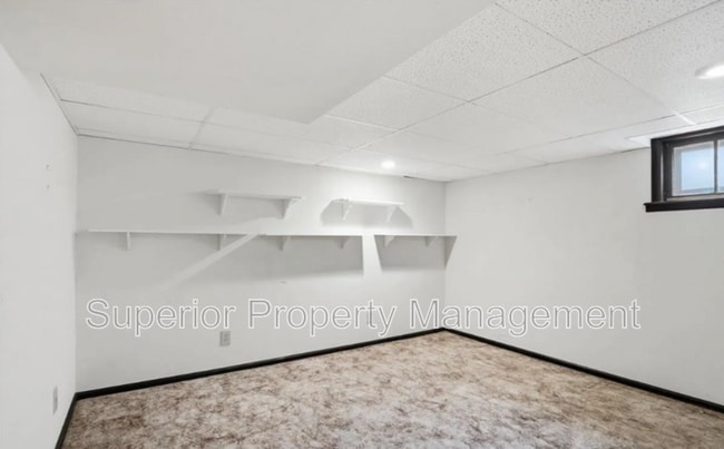 Building Photo - 109 W 1st Ave