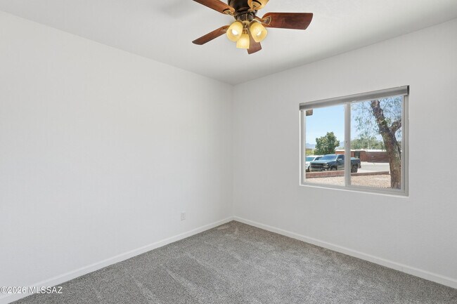 Building Photo - 6491 N Lena Way
