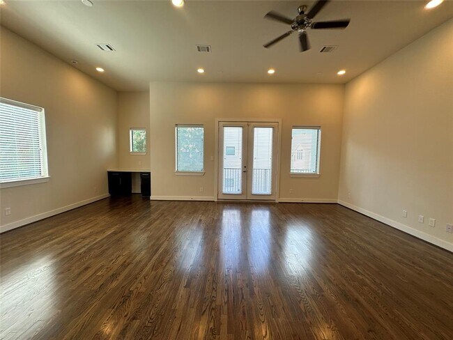 Building Photo - 3415 Kensington Yellow Pl
