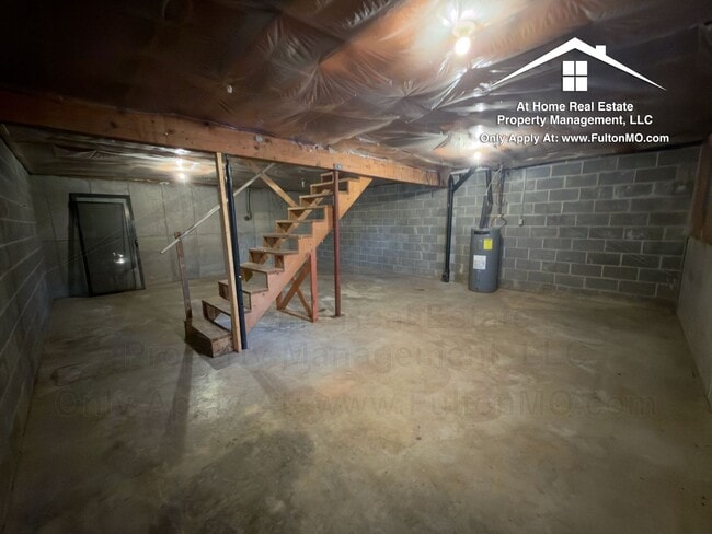 Building Photo - 1822 Springdale Ct