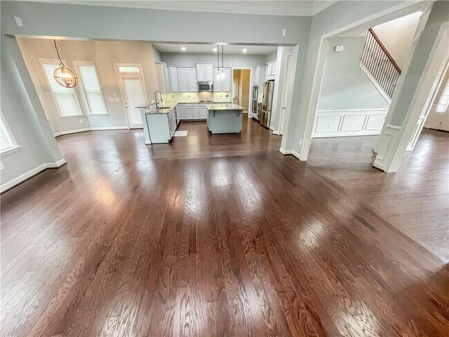 Building Photo - 4450 Wooded Oaks NW