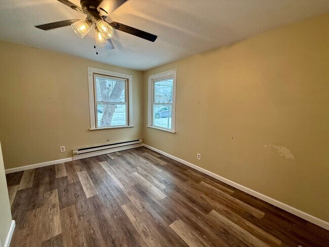 Building Photo - 1130 Prospect Ave
