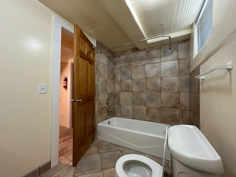 Building Photo - 1449 S University Blvd