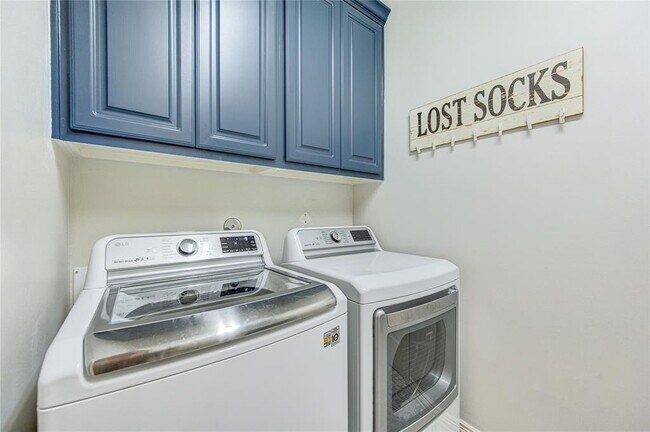 Building Photo - 14434 Tivoli Dr