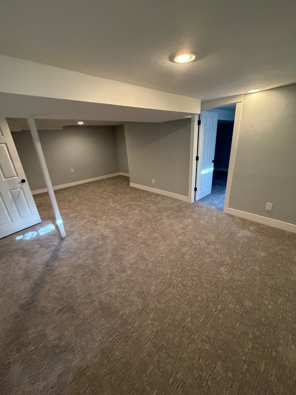 Building Photo - 9461 Vance Ct