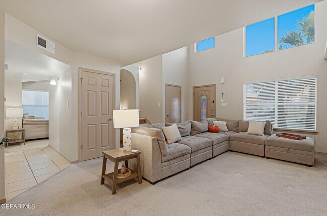 Building Photo - 2329 Honey Dew St